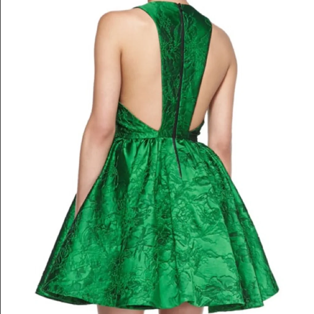Alice + Olivia Tevin Racerback Fit and Flare Jacquard Cocktail Dress Size 4 - Picture 2 of 7